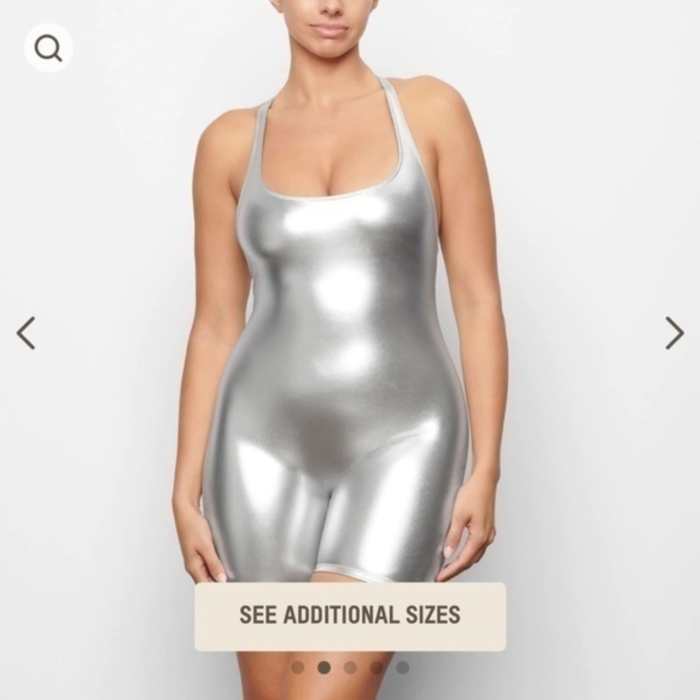Skims Metallic Swim Cycle Suit - Picture 2 of 8